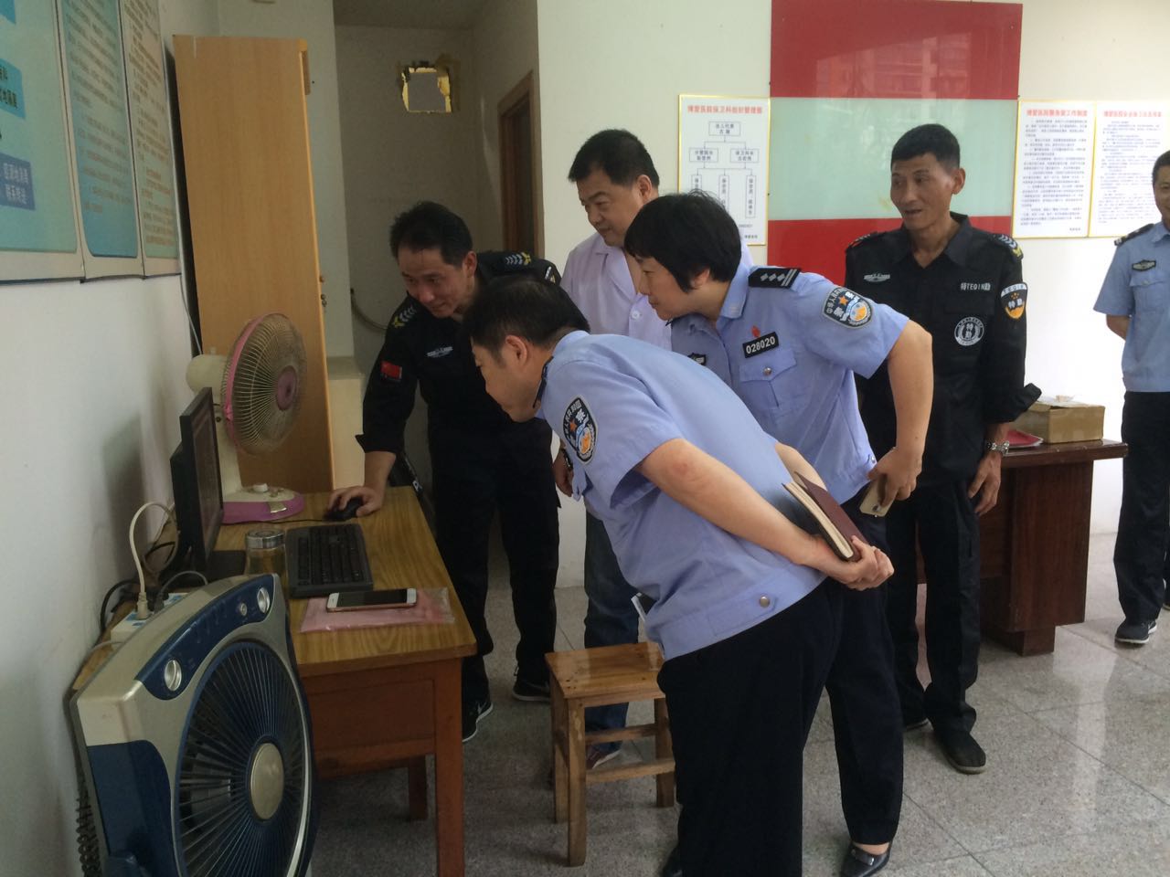 铜陵市开发区公安局视察我院图5