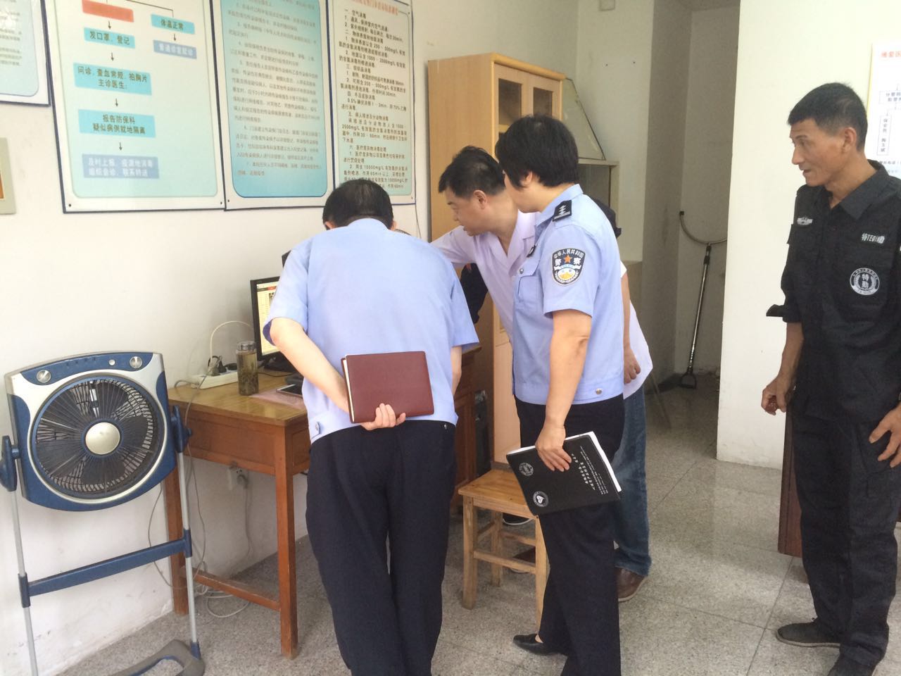 铜陵市开发区公安局视察我院图7